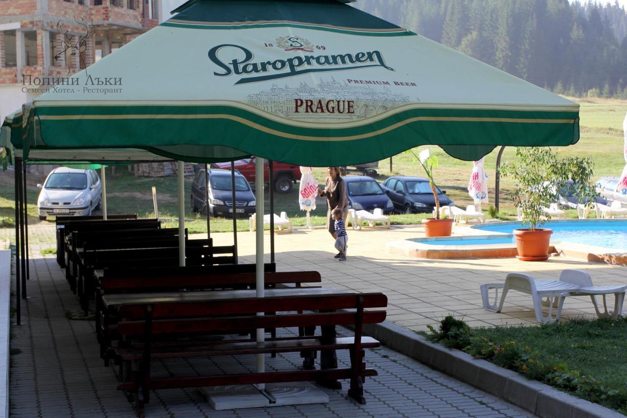 Hotel Restaurant Popini Laki Iagodina Exterior foto