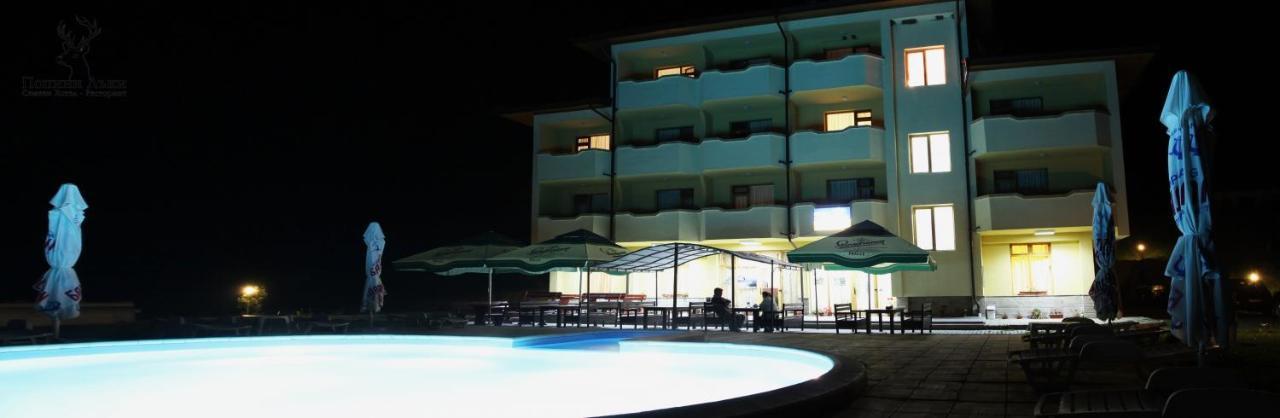 Hotel Restaurant Popini Laki Iagodina Exterior foto