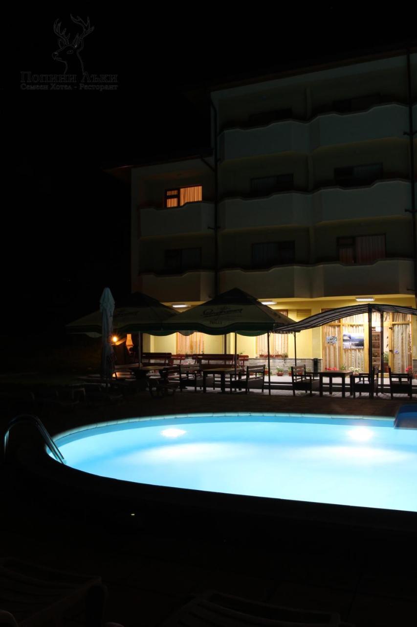 Hotel Restaurant Popini Laki Iagodina Exterior foto