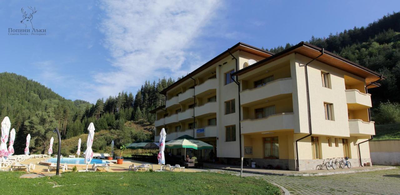 Hotel Restaurant Popini Laki Iagodina Exterior foto