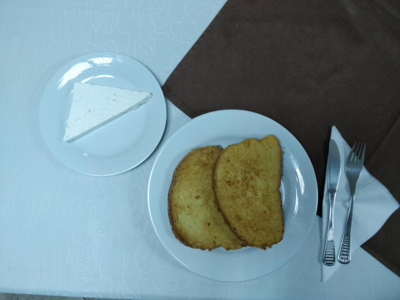 Hotel Restaurant Popini Laki Iagodina Exterior foto